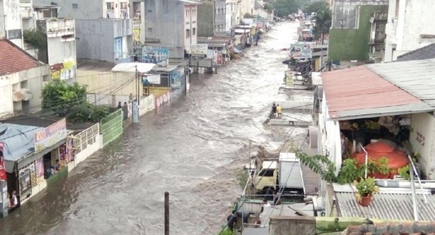 Banjir, Warga Pagarsih tak Tenang aat Hujan Besar