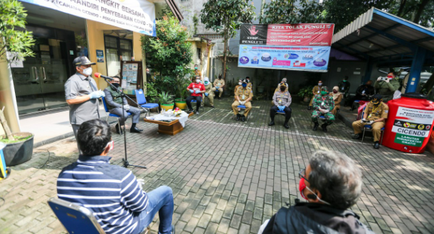Wali Kota Bandung : Saatnya Keroyok Covid19