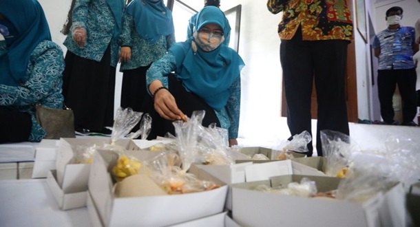 Kecamatan Astanaanyar Kolaborasi dengan Rumah Makan Sediakan Sabandung