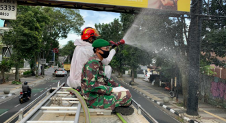 Di masa AKB, Diskar Kota Bandung Konsisten Laksanakan Disinfektan