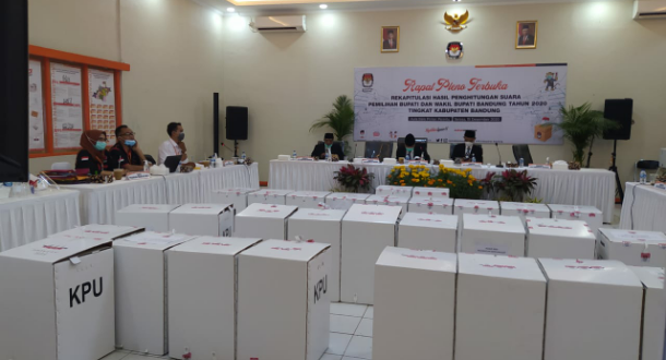 KPU Kabupaten Bandung Gelar Sidang Pleno Secara Live Via Zoom
