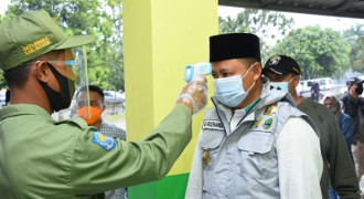 Pastikan Protokol Kesehatan, Uu Ruzhanul Tinjau Pelaksanaan Pilkades di Kabupaten Bogor