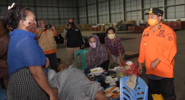 Tinjau Banjir di Bekasi, Wagub Jabar Pastikan Warga Terdampak Ditangani dengan Baik