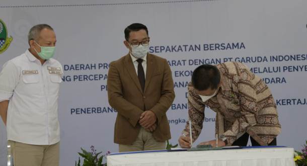 Pulihkan Ekonomi saat Pandemi, Pemprov Jabar dan Garuda Indonesia Kerja Sama Logistik di BIJB