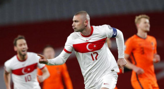 Hattrick Striker Gaek Bawa Turki Benamkan Belanda