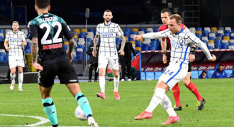 Eriksen Selamatkan Inter dari Kekalahan di Kandang Napoli