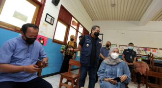 Jelang PTM, Pemkot Bandung Percepat Vaksinasi Tenaga Pendidik
