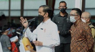 Presiden Jokowi: Vaksinasi Massal Percepat Kekebalan Komunal