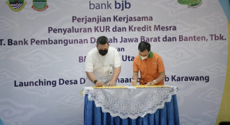 Ridwan Kamil Luncurkan Desa Digital Parakan Binaan bank bjb di Karawang