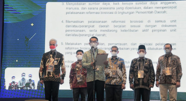 Ridwan Kamil Wakili Gubernur se-Indonesia Nyatakan Komitmen Reformasi Birokrasi