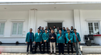 Mahasiswa UHS Bandung Kunjungi Kantor Biro Koran Sindo dan MNC Portal Indonesia