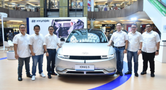 Hyundai Hadirkan Mobil Listrik IONIQ 5 di Kota Bandung