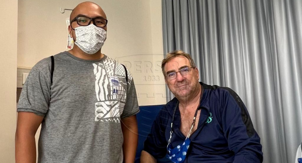 Masih Dirawat di Rumah Sakit, Coach Robert Alberts Ditinggal di Batam