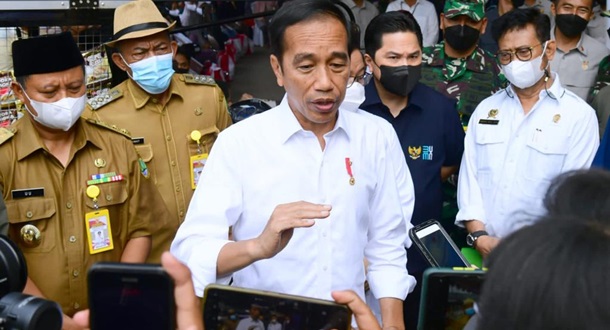 Presiden Jokowi:  Jangan Sampai Daya Beli Rakyat Turun