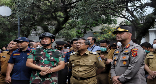 Polisi Dalami Penyebab Kebakaran Gedung Bappelitbang Bandung
