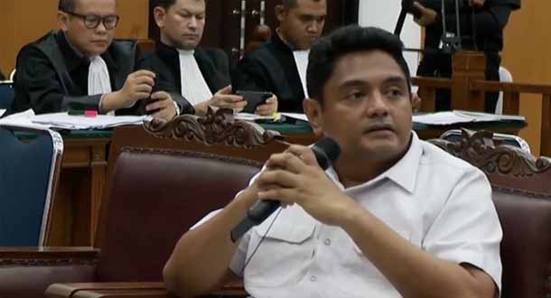 Bersaksi di Sidang, AKBP Ridwan Soplanit Tanya Sambo: Kenapa Kami Harus Dikorbankan?
