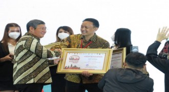Hadirkan Tata Kelola Terintegrasi, Pemkot Bandung Raih Penghargaan Smart Governance