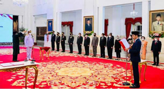 Presiden Jokowi Lantik Yudo Margono sebagai Panglima TNI