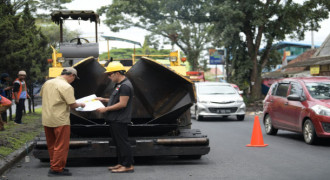 Ridwan Kamil Respons Perbaikan Jalan di Sukabumi 