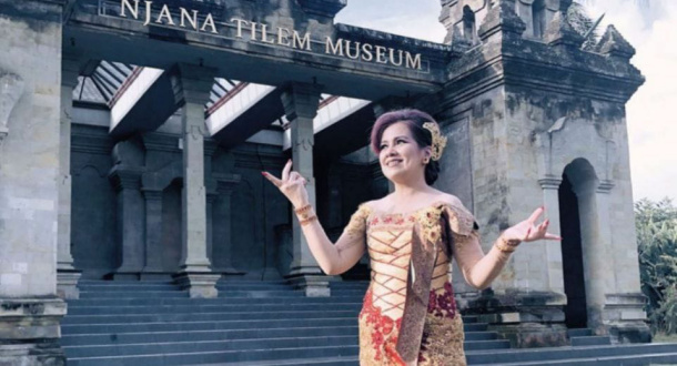 Irma June Dirikan Bali Arts Academy