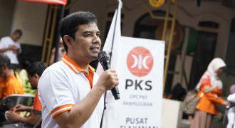 PKS Kota Bandung Selenggarakan Jalan Sehat  