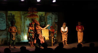 Teater Keliling 'Calon Arang' Cerita Rakyat Bali