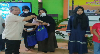 IKA SMPN 19 Bandung Santuni 150 Anak Yatim Piatu