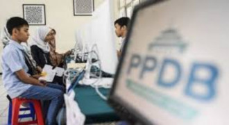 Pejabat Disdik Jabar Tekan Pakta Integritas PPDB 