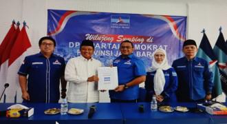 Sowan ke Demokrat, Uu Siap Maju di Pilgub Jabar