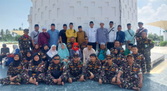 MWC NU Adakan Tour Religi ke Makam Ulama Banten 