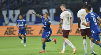 Tekuk Borneo 1-0, Persib Naik ke Peringkat 2 Juara