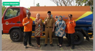 Pemkab KBB Terima Mobil Tangki Air dari Bank BJB