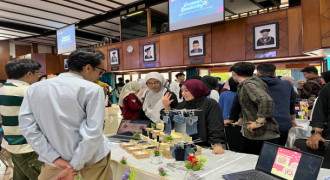 Prodi Manajemen Unisba Gelar Student Creativity