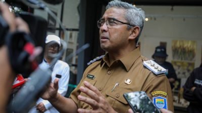 Farhan Pastikan Isu Pencabutan Status Cagar Budaya SMAN 1 Bandung Tak Benar