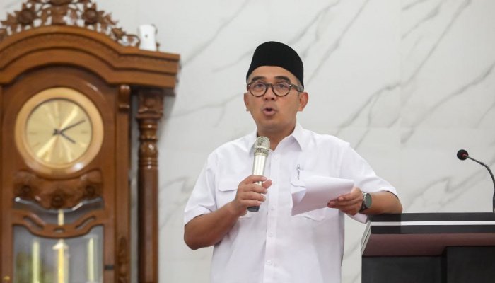 Menjelang Lebaran dan memasuki libur sekolah, Kota Bandung masih menjadi primadona sebagai tujuan tempat wisata. 