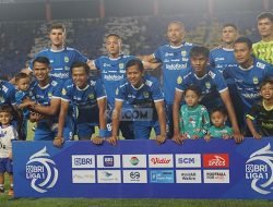 Malut Tekuk Dewa, Persib Bandung Lebih Cepat Angkat Trofi Juara