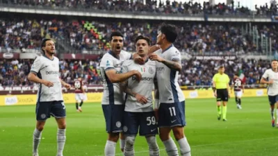 Pekan 36 Serie A, Napoli dan Inter Bersaing Ketat menuju Juara