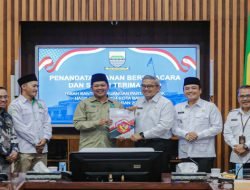 8 Parpol di Kota Bandung Dapat Bantuan Dana Hibah