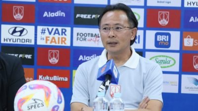 Persib Bandung melakoni laga pamungkas di Liga 1 2024-2025 dengan menjamu Persis Solo pada Pekan 34 di Stadion GBLA, Sabtu (24/5/2025) sore.