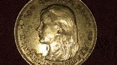 Keberadaan uang kuno saat ini makin banyak digandrungi. Para kolektor memberikan harga selangit terhadap untuk jenis alat transaksi zama dulu