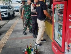 Satpol PP Sita Ratusan Botol Miras dan Obat Terlarang Ilegal!