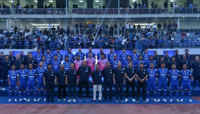 Persib Bandung resmi me-launching tim yang akan mengarungi kompetisi musim 2025-2026, di Stadion GBLA, Kota Bandung, Sabtu (2/8/2025).