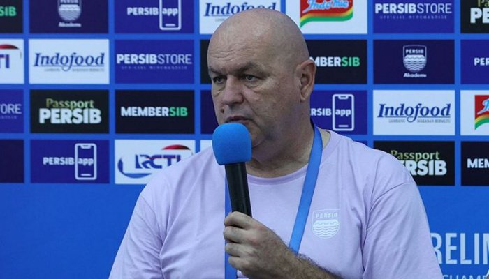Pelatih Persib Bandung Bojan Hodak kurang puas, kendati timnya berhasil mengalahkan Manila Digger 2-1 pada babak play-off ACL 2 2025-2026.