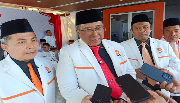 Peringatan Hari Ulang Tahun ke-80 Republik Indonesia di Jawa Barat menjadi momen refleksi serius bagi Partai Keadilan Sejahtera (PKS). 