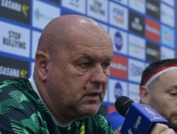 Bojan Hodak Optimistis Persib Raih Hasil Positif di Kandang Persijap