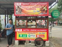 Bersama Alfamidi, Siomay Batagor Om Uus Tumbuh Menjadi UMKM Unggulan