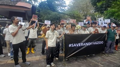 Cegah PHK, Serikat Pekerja Minta Kementerian LHK Segera Buka Kembali Bandung Zoo