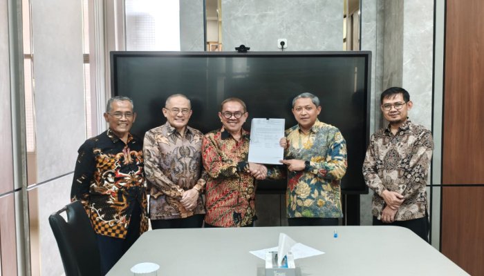 Sekolah Tinggi Ilmu Komunikasi (Stikom) Bandung resmi membuka kembali penerimaan mahasiswa baru untuk tahun akademik 2025/2026. 