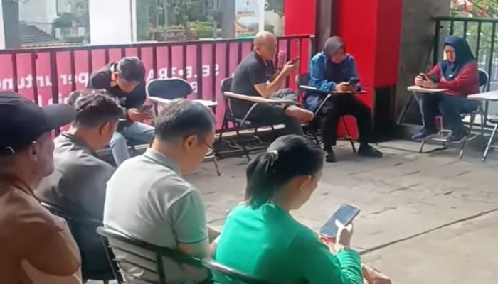 Tanggal merah bukan halangan, SIM Keliling tetap buka untuk melayani perpanjangan SIM pada hari ini, Jumat 5 September 2025.