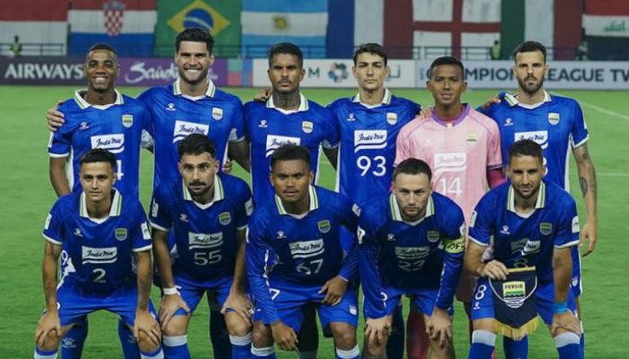 Laga seru bakal tersaji di Stadion GBLA, Senin (27/10?2025) malam, saat Persib Bandung menjamu Persis Solo pada Super League 2025-2026.